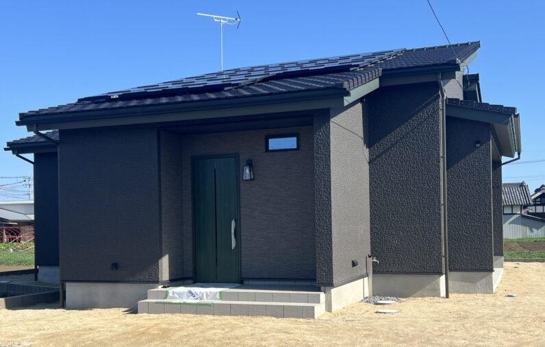 東海村　室内を白で統一した全館空調で快適な平屋